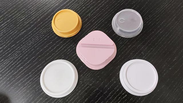 吸塑杯盖